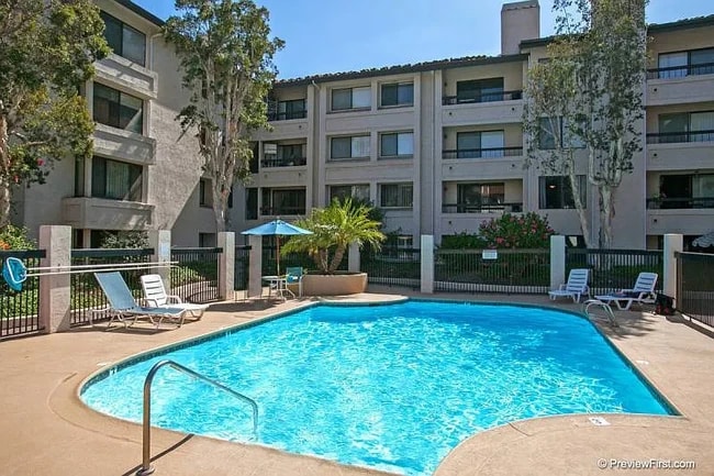 5745 Friars Rd, Unit 95 in San Diego, CA - Building Photo - Building Photo