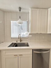7039 S 41st St in Phoenix, AZ - Building Photo - Building Photo