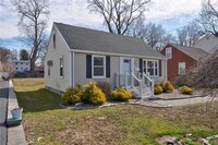 18 Ohear Ave in Enfield, CT - Building Photo - Building Photo