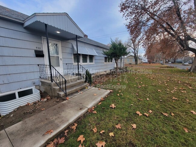 400-402 Barth Ave in Richland, WA - Building Photo - Building Photo