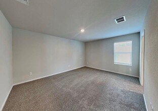 11839 Pelican Pass in San Antonio, TX - Building Photo - Building Photo