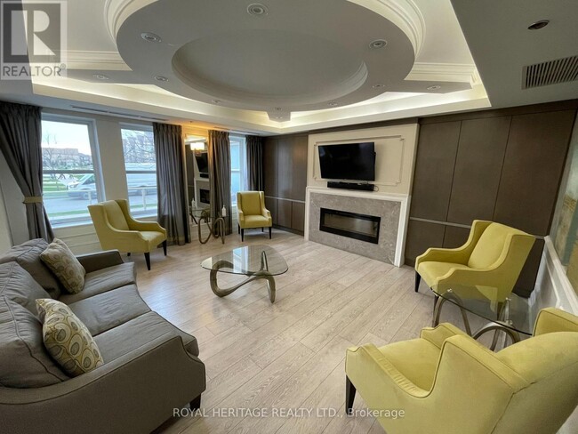 28 Prince Regent St in Markham, ON - Building Photo - Building Photo