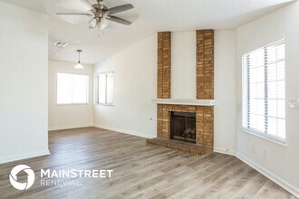 6536 W Joe Michael Way in Las Vegas, NV - Building Photo - Building Photo