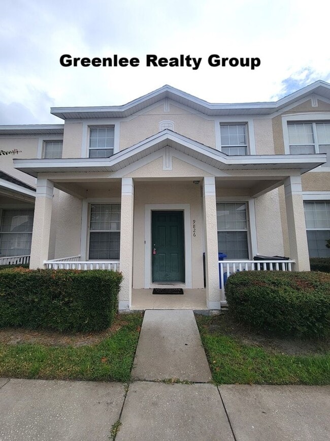9826 Carlsdale Dr in Riverview, FL - Building Photo - Building Photo