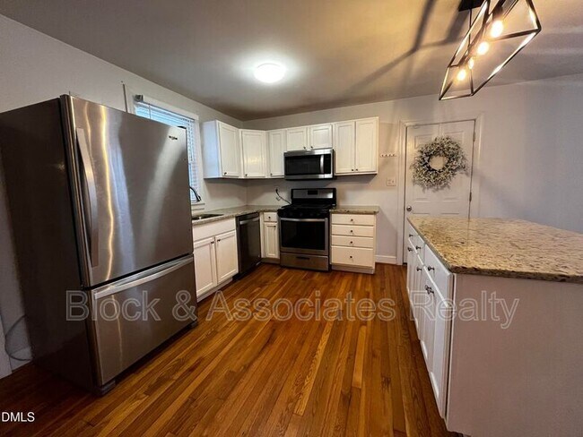 712 Hadley Rd in Raleigh, NC - Building Photo - Building Photo