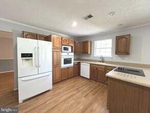 8220 Grainfield Rd in Severn, MD - Building Photo - Building Photo