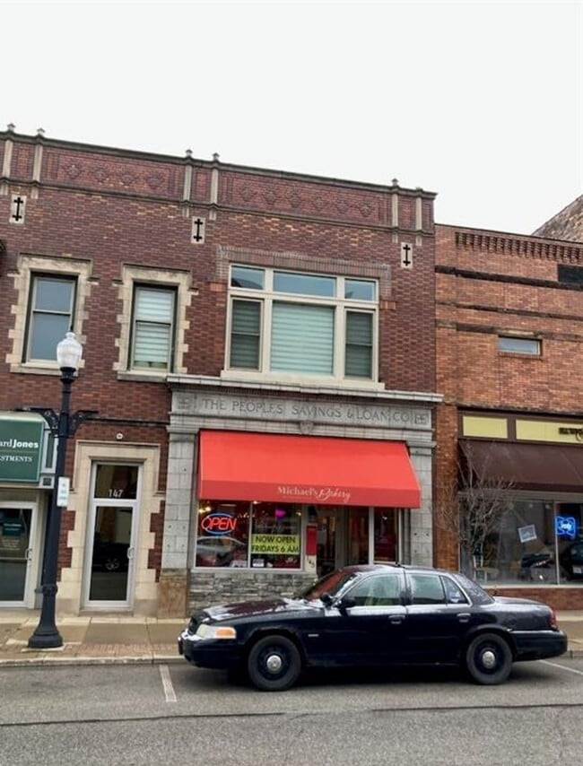 property at 147 W Market St