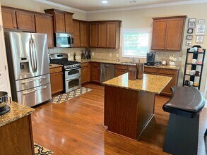 6117 Golf View Crossing in Locust Grove, GA - Building Photo - Building Photo