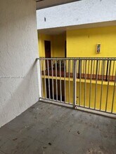 2750 SW 10th Terrace in Miami, FL - Building Photo - Building Photo