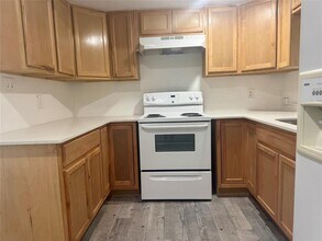 1841 Wooten Park Dr in Austin, TX - Building Photo - Building Photo