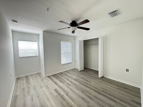 9093 Gervais Cir in Naples, FL - Building Photo - Building Photo