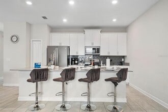 900 Pebble Beach Dr in Davenport, FL - Building Photo - Building Photo