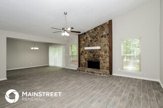 6310 Beethoven Cir in Riverdale, GA - Building Photo - Building Photo