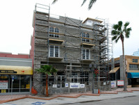 128 S Beach St in Daytona Beach, FL - Foto de edificio - Building Photo