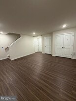 7 Moran Pl in Bridgeport, PA - Building Photo