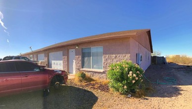 Duplex on Carousel in Arizona City, AZ - Building Photo - Other