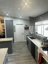 37 Mayfair Ln in Boynton Beach, FL - Building Photo - Building Photo