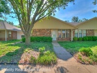 1213 Clearwater Dr photo'