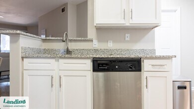 2257 Willow Oak Cir in Virginia Beach, VA - Building Photo - Building Photo