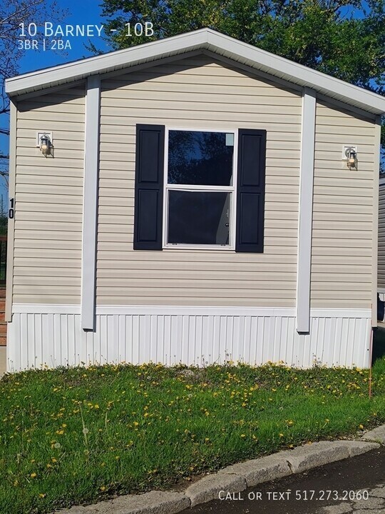 10 Barney in Flat Rock, MI - Building Photo