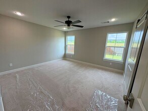 10307 Barnhard Wy in Fort Smith, AR - Foto de edificio - Building Photo