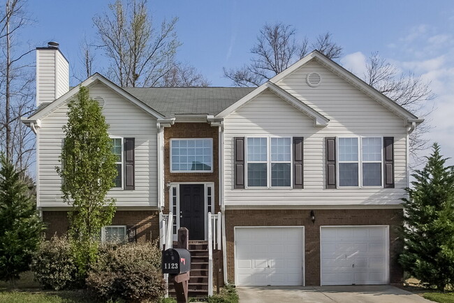 property at 1123 Corkscrew Way