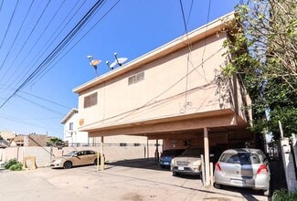 626 W 78th St in Los Angeles, CA - Building Photo - Building Photo