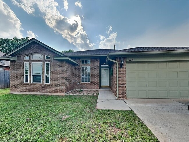 property at 516 Eastridge Dr