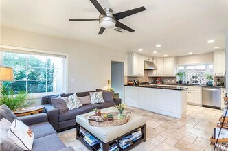 210 St Joseph Ave in Long Beach, CA - Building Photo - Building Photo