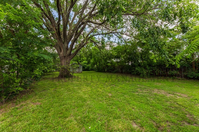 1462 N Battin St in Wichita, KS - Building Photo - Building Photo