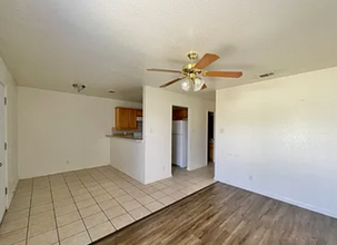 1301 Chips Dr in Killeen, TX - Foto de edificio - Building Photo