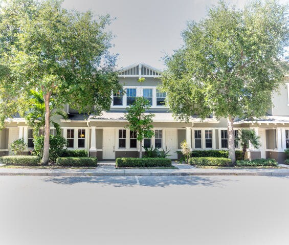 580 Pacific Grove Dr-Unit -3 in West Palm Beach, FL - Building Photo