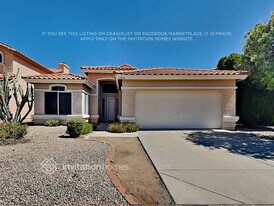 17609 N 14th St in Phoenix, AZ - Building Photo