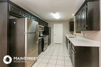 521 Anglebluff Dr in Desoto, TX - Building Photo - Building Photo