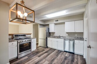 3321 Whippoorwill Ln in Irving, TX - Building Photo - Building Photo