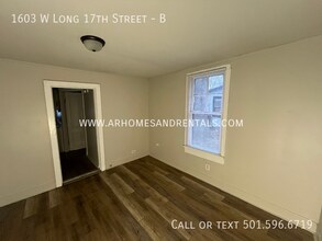 1603 W Long 17th St-Unit -B in North Little Rock, AR - Foto de edificio - Building Photo