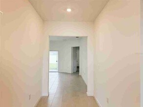 330 Bottle Brush Dr in Haines City, FL - Building Photo - Building Photo