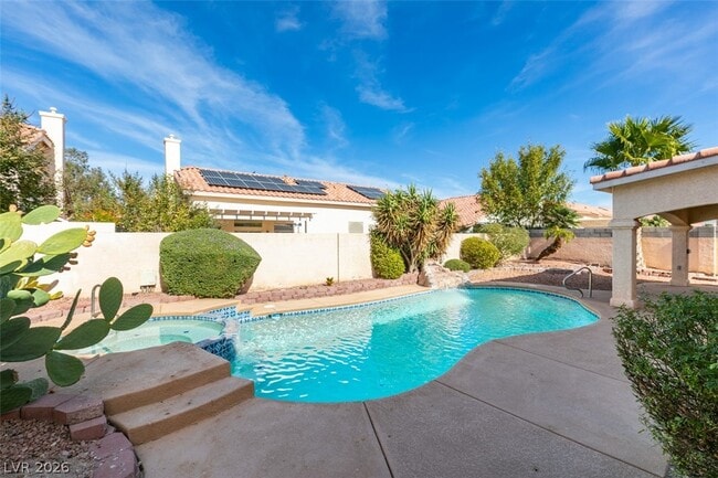 property at 5312 Sly Fox Ct