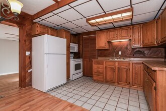 2704 Houston Rd in Cincinnati, OH - Building Photo - Building Photo