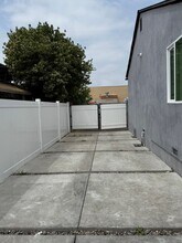 6714 Etiwanda Ave in Los Angeles, CA - Building Photo - Building Photo