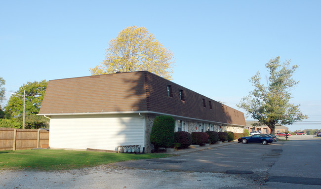 4175 W Ridge Rd in Erie, PA - Building Photo - Building Photo