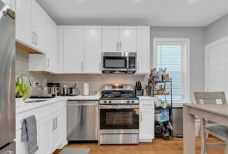 68 Harvest St, Unit 1 in Boston, MA - Building Photo - Building Photo