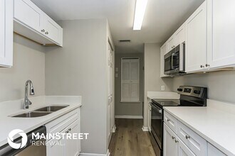 1132 Hollywood Ave, Unit B4-1109 in Clearwater, FL - Building Photo - Building Photo