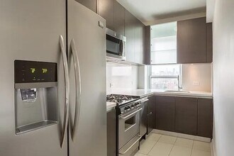 510 W 110th St in New York, NY - Building Photo - Building Photo