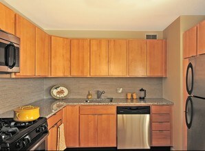 2101 S Michigan Ave in Chicago, IL - Building Photo - Building Photo