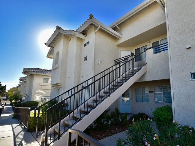 3320 S Fort Apache Rd in Las Vegas, NV - Building Photo - Building Photo