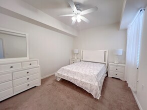 8490 Kingbird Loop, Unit Lake View Condo in Estero, FL - Building Photo - Building Photo