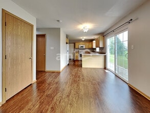 1821 Eagle Dr in Morris, IL - Building Photo - Building Photo