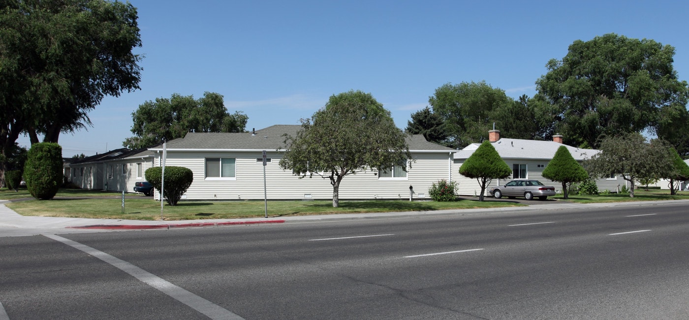 210 Ketchum St S in Twin Falls, ID - Building Photo