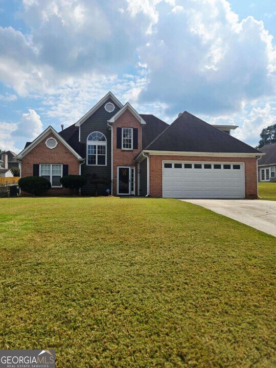 2633 English Oaks Ln NW in Kennesaw, GA - Building Photo